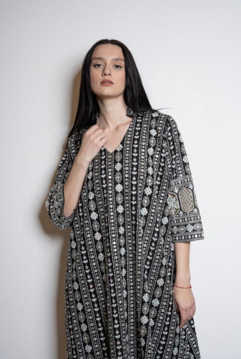 Embroidered Jalabyia - Image 3